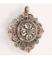 Alluring Floral Beaded Pendent